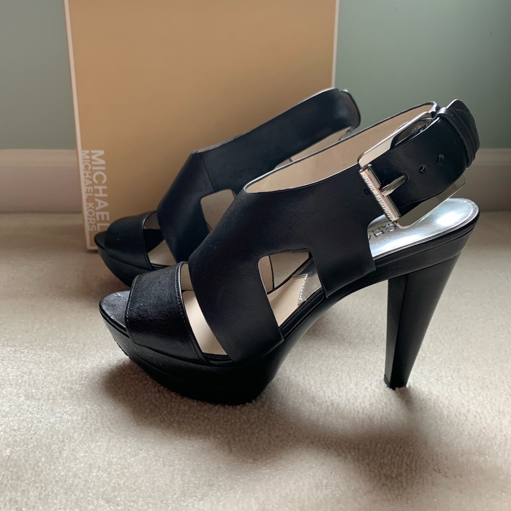 Michael Kors black stacked heel